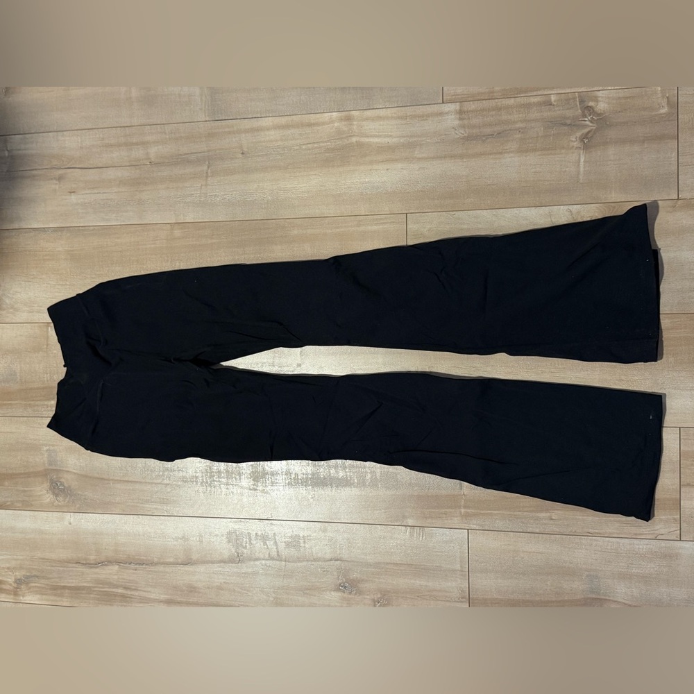 Black Flared Yoga Pants